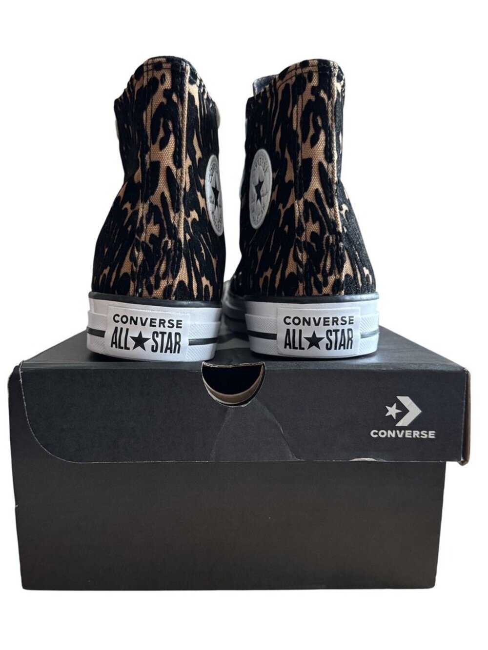 Converse Chuck Taylor All Star Hi Leopard Print Sneakers Womens 6 Mens 4 NWT - Picture 4 of 15